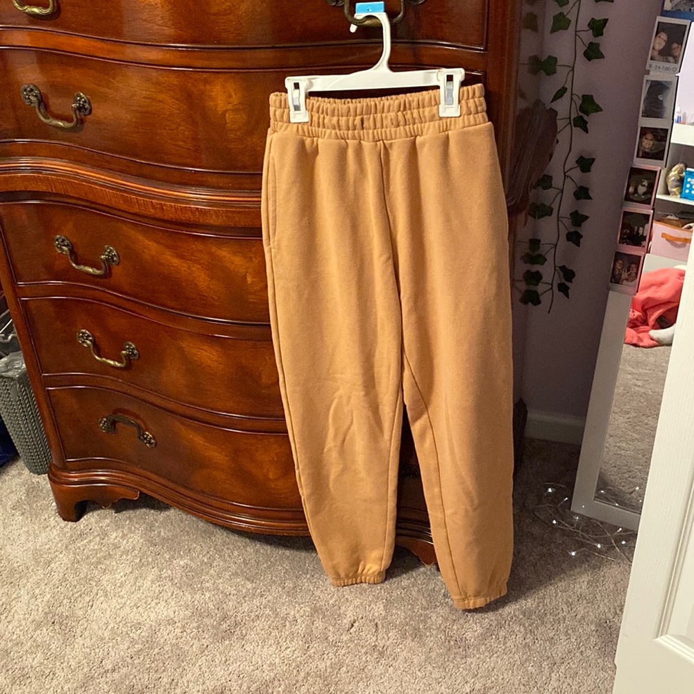 sweatpants